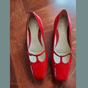 Beautiful new Italian red lacquered leather low heel decorative square toe 8W